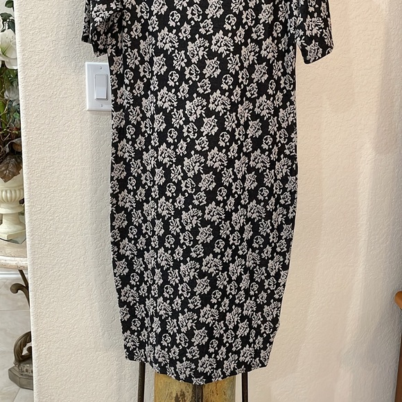 LuLaRoe Monochrome Floral Pattern short sleeve sheath midi dress cream/Black XL - Picture 9 of 12